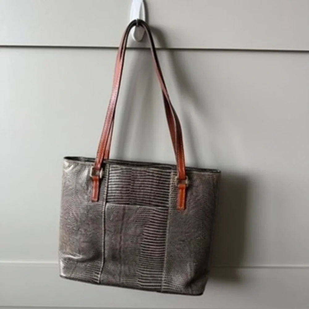 Dooney & Bourke Gray Lizard Embossed Tote Shoulder Bag Matching Wallet Set - Picture 4 of 16